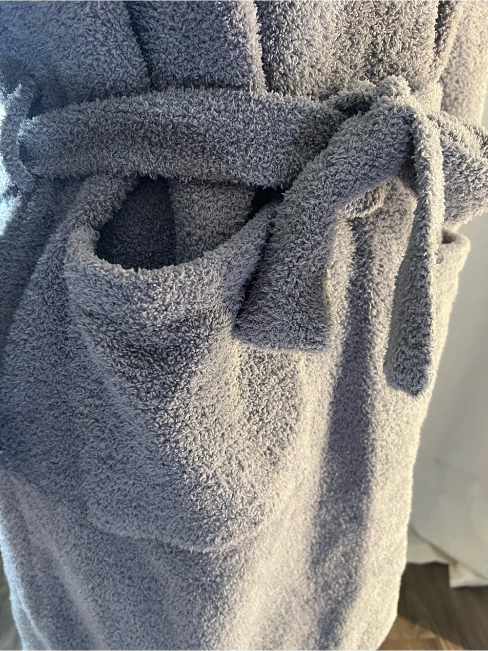 Barefoot dreams robe - Picture 3 of 5